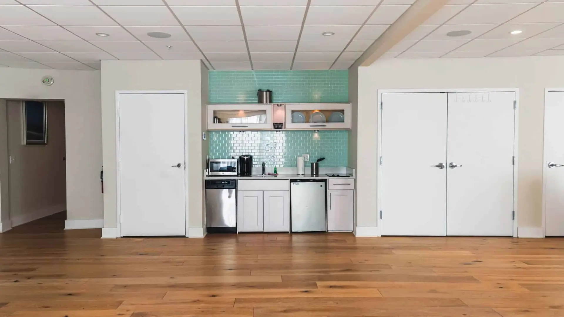 Signature double studio kitchen area