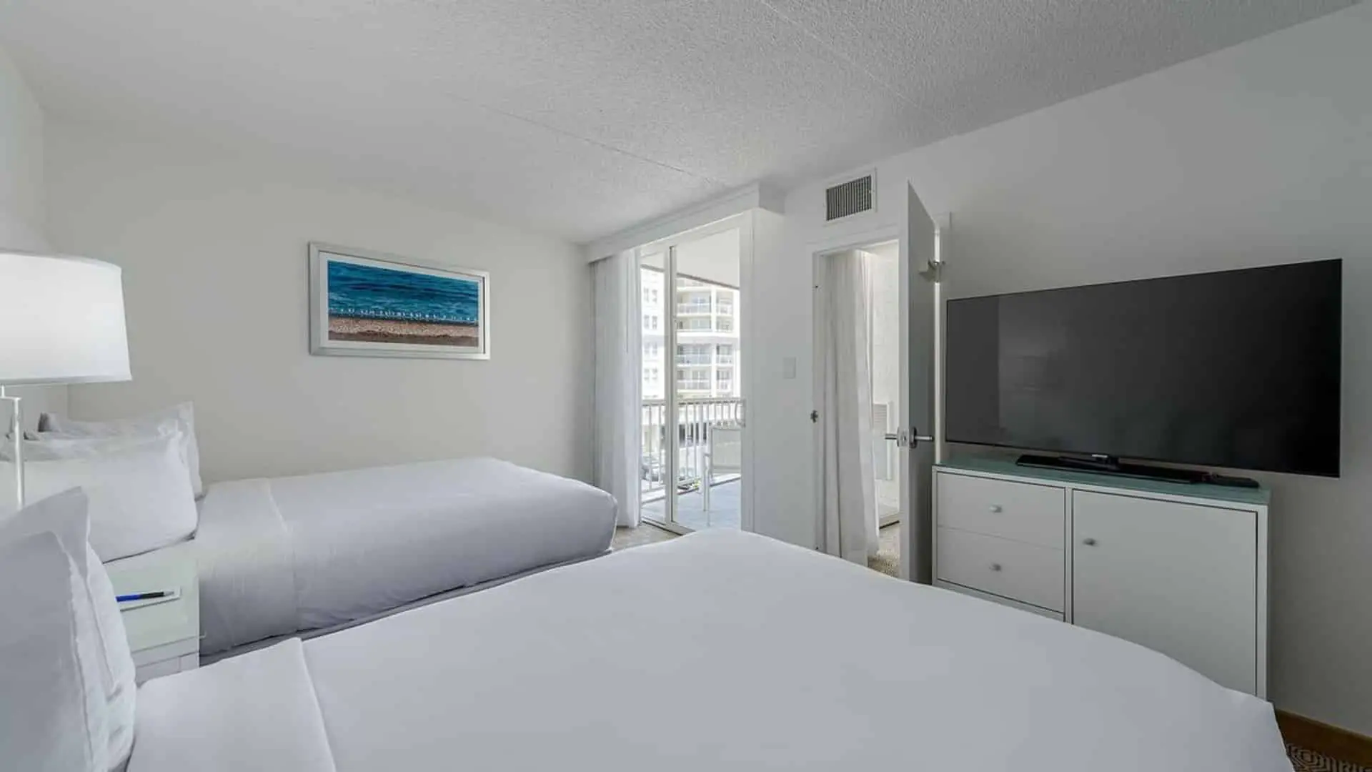 Classic double suite hotel bedroom