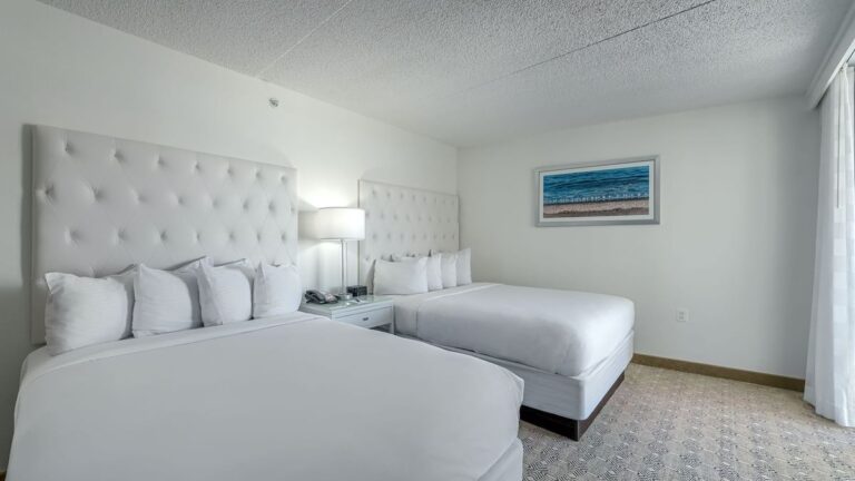 Premium double suite beds at ICONA Diamond Beach