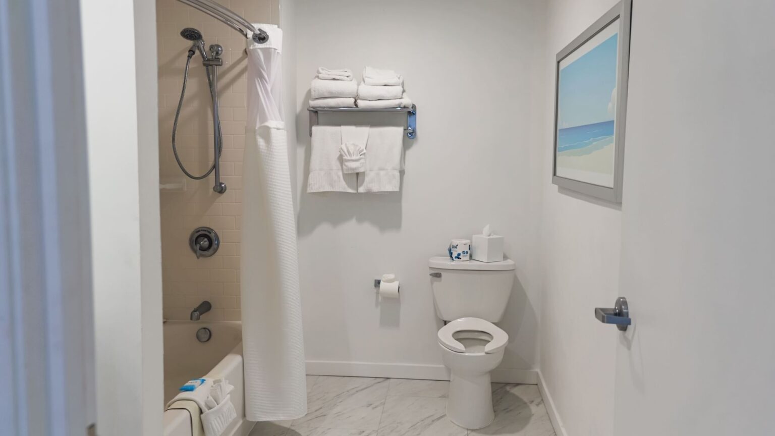Signature double studio hotel room bathroom