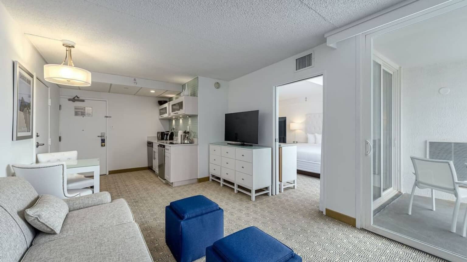 Premium king suite living area