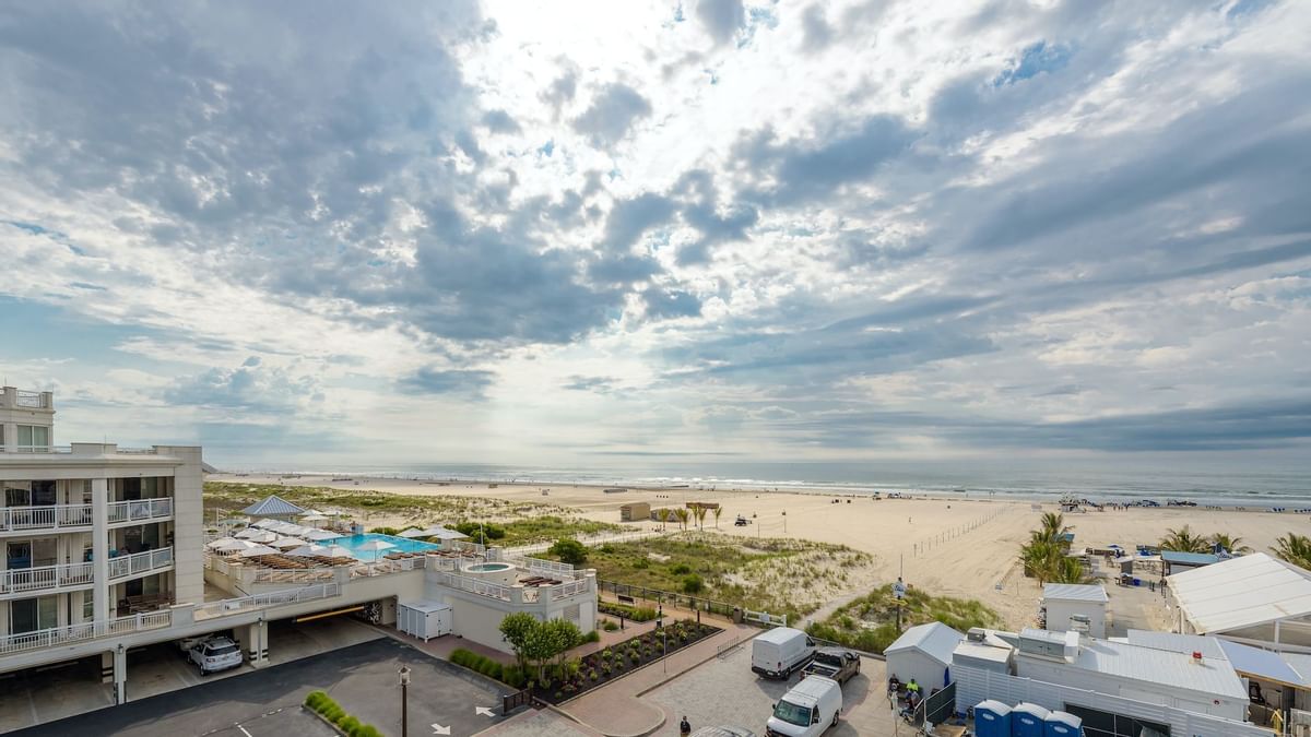 Premium double suite balcony view