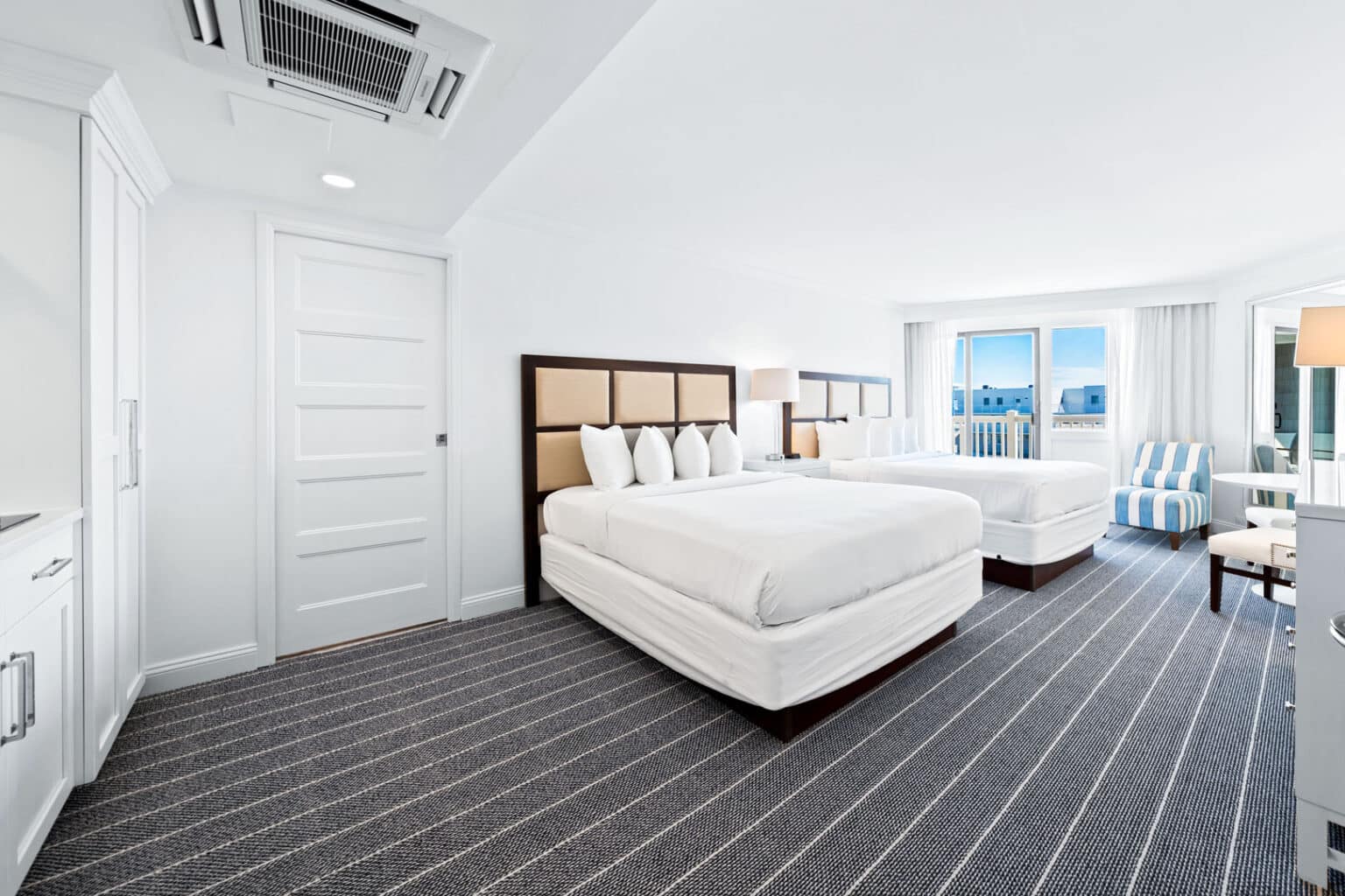 Classic Queen Studio hotel room