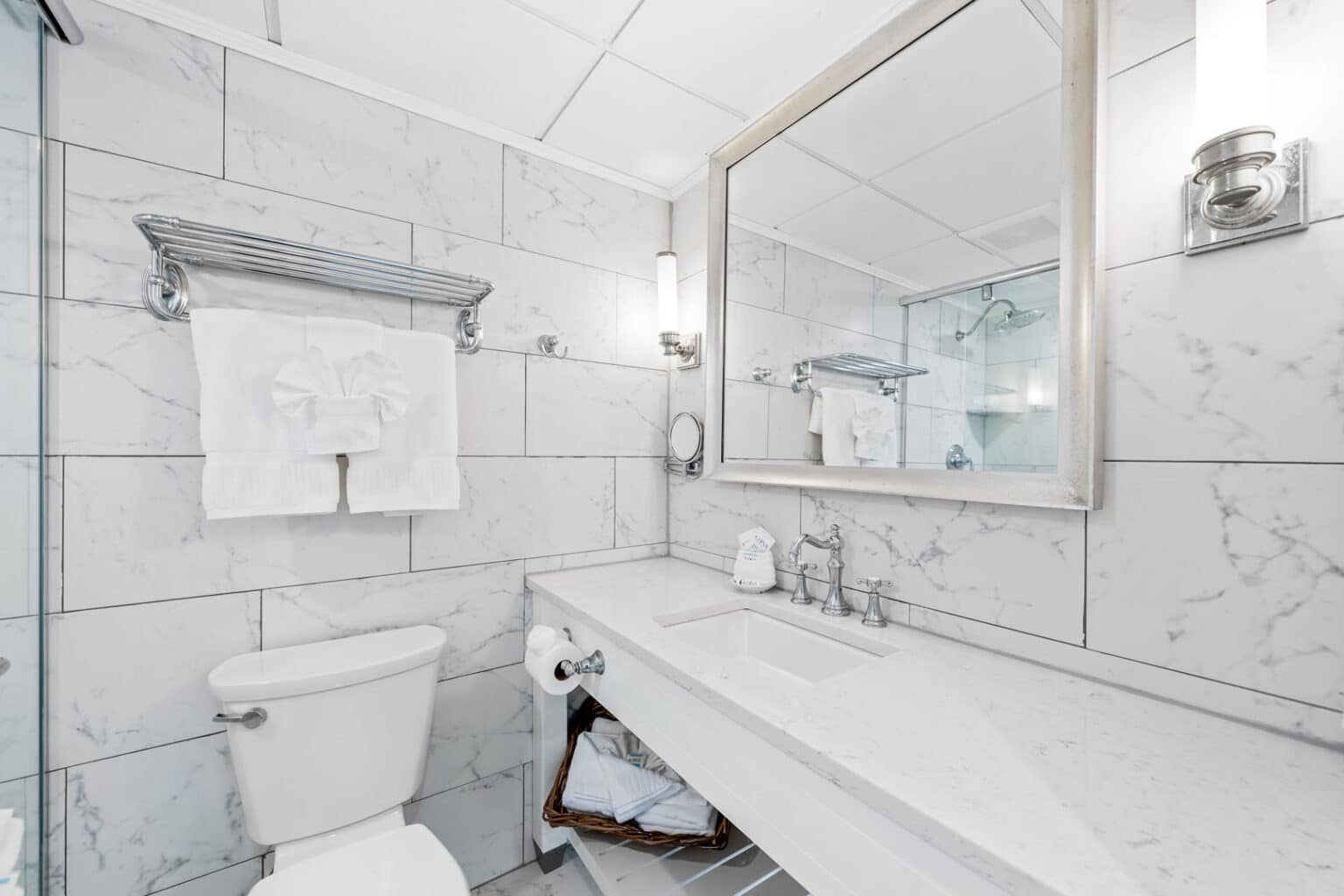 Classic queen studio bathroom