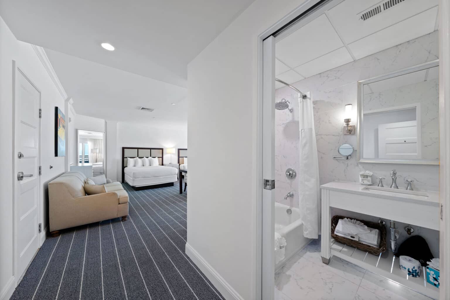 Premium family suite entrance and bathroom