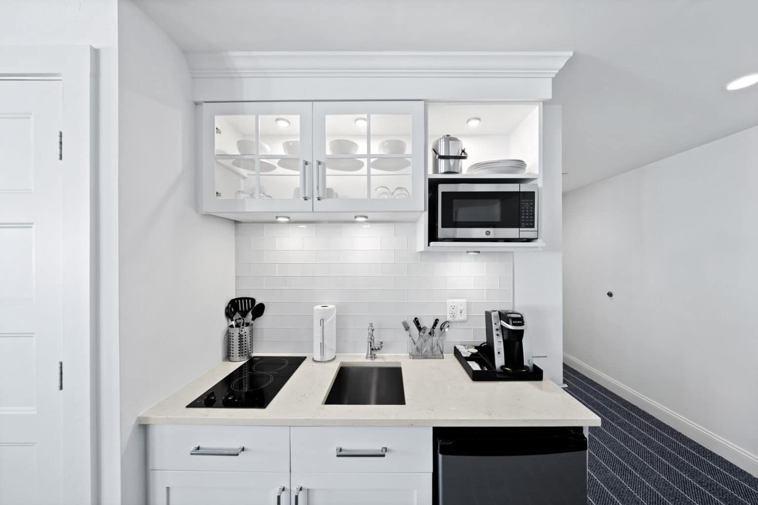 Premium family suite kitchen
