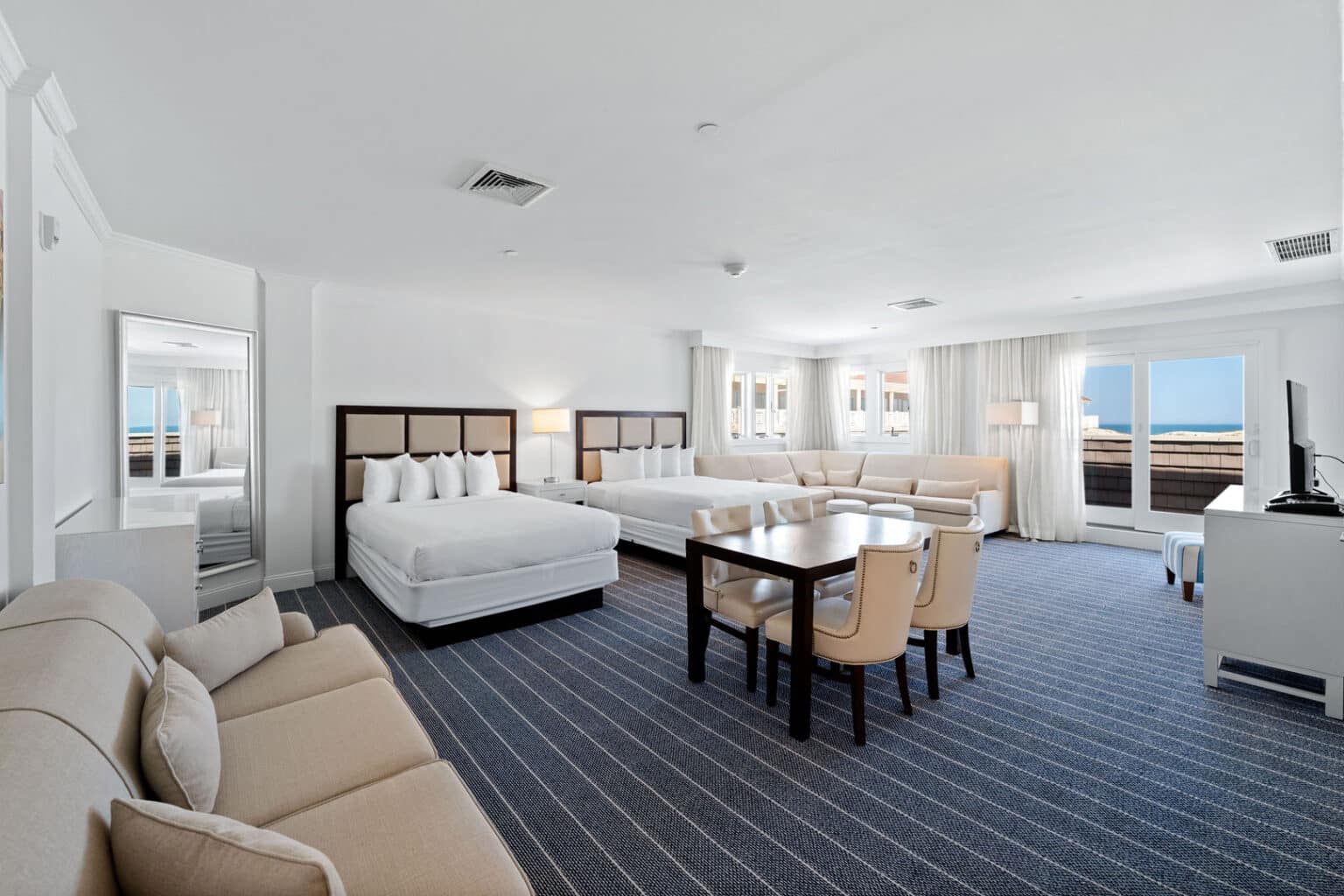 Premium family suite hotel toom
