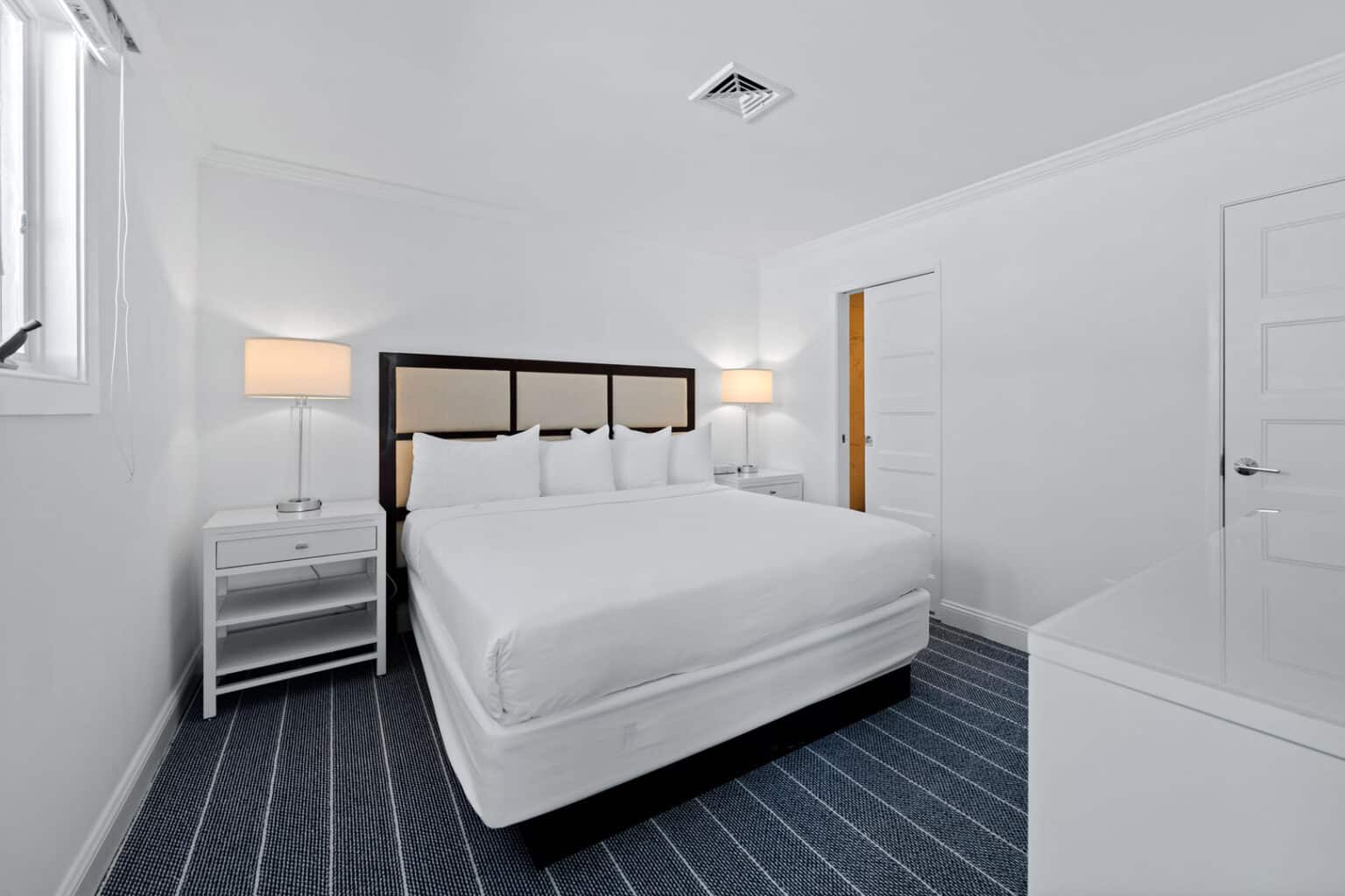 Premium family suite bed