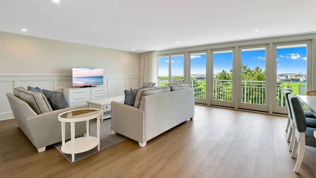 Hotel Rooms in Avalon, NJ | ICONA Windrift Avalon Beach Hotel