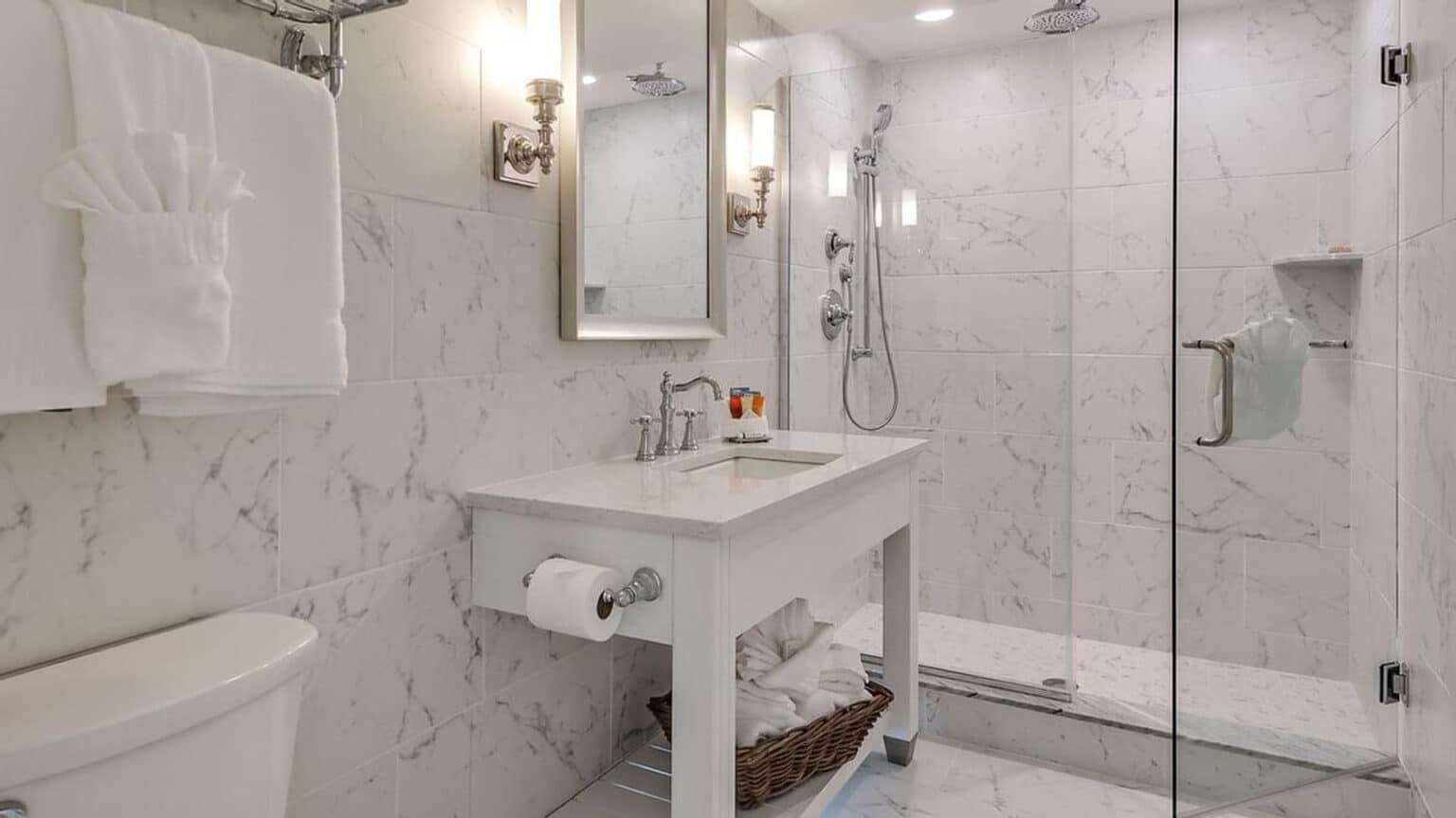 Bathroom in the Oceanfront luxury king studio